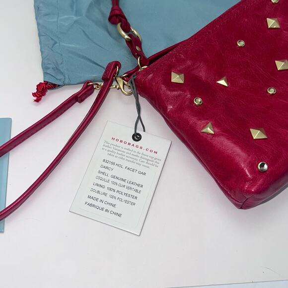 Hobo The Original Darcy Red Crossbody, Small Shoulder bag, or Wristlet - Picture 7 of 8